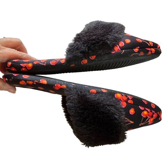 Victoria's Secret Plush Cherry Print Slippers - Cozy Faux Fur Lined House Shoes - Picture 6 of 7